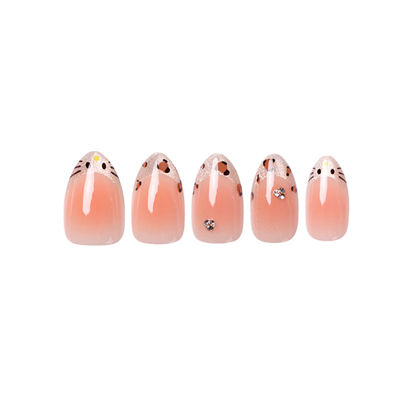 Uñas Press On Almendradas Gatito Salvaje Leopard 3D